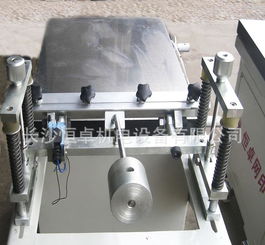 專業(yè)廠家自產(chǎn)自銷，供應(yīng)高品質(zhì)全自動布料絲印機——價格、圖片及通訊設(shè)備詳解